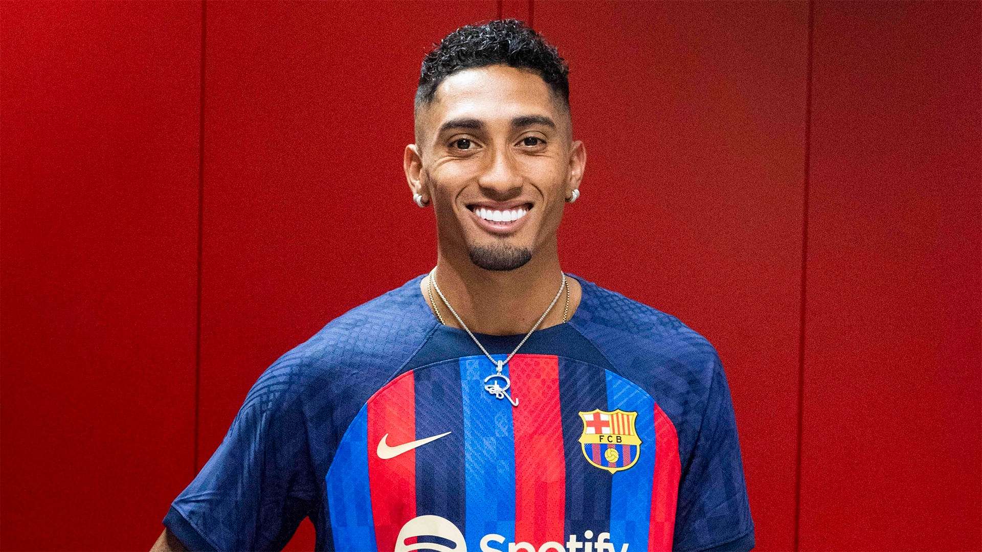 南安普顿足球俱乐部的辉煌历史与当今挑战纵览